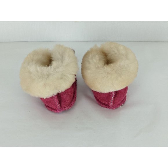 Minnetonka pink sheepskin‎ fur boot infant girls 1 - Picture 9 of 12